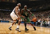九游官方网站-电竞之神降临NBA主场？TheShy七赛季高光震撼全美，独行侠球迷彻底沸腾！
